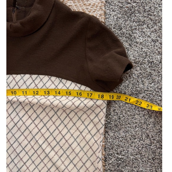 Vintage Poppet Ltd Brown Cream Diamond Print Mock Neck Mod Shift Mini Dress Sz 9 - Picture 5 of 8